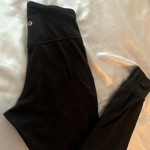 Lululemon joggers Size:2 black